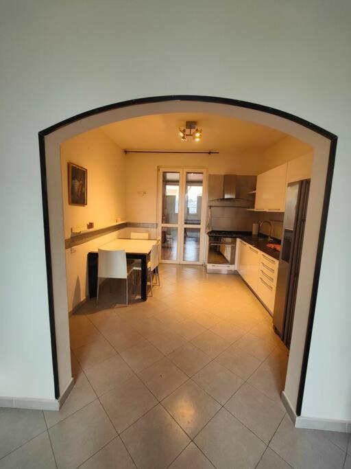 L'Appoggio Perfetto Apartment Виареджо Екстериор снимка